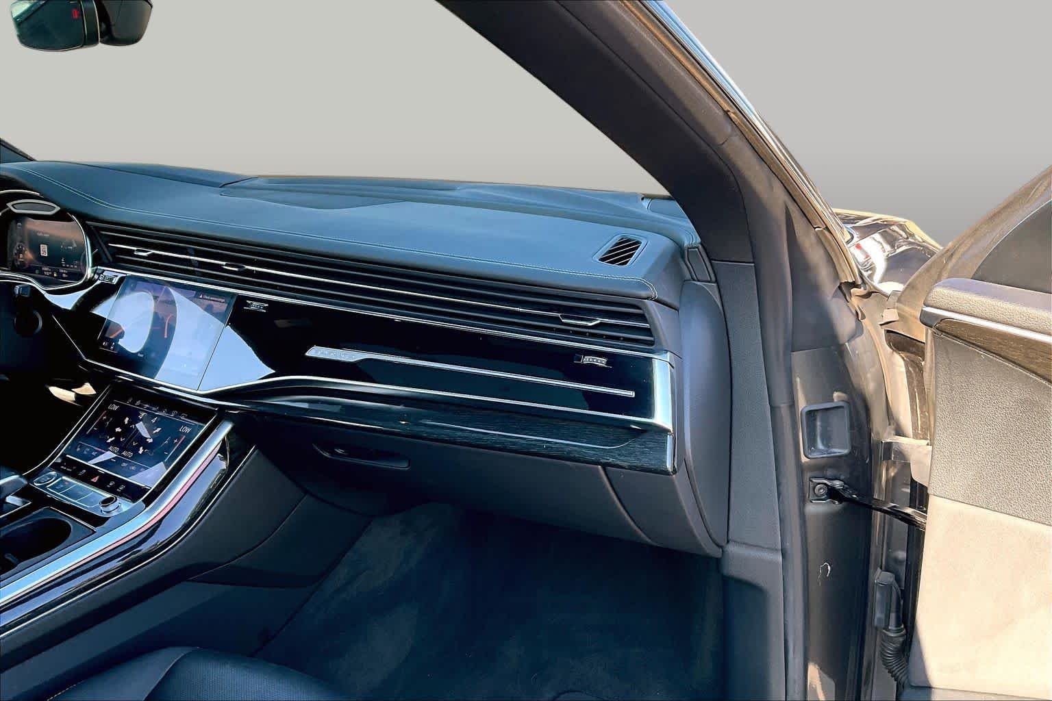 Used 2019 Daytona Gray Pearl Effect Audi Prestige image 17