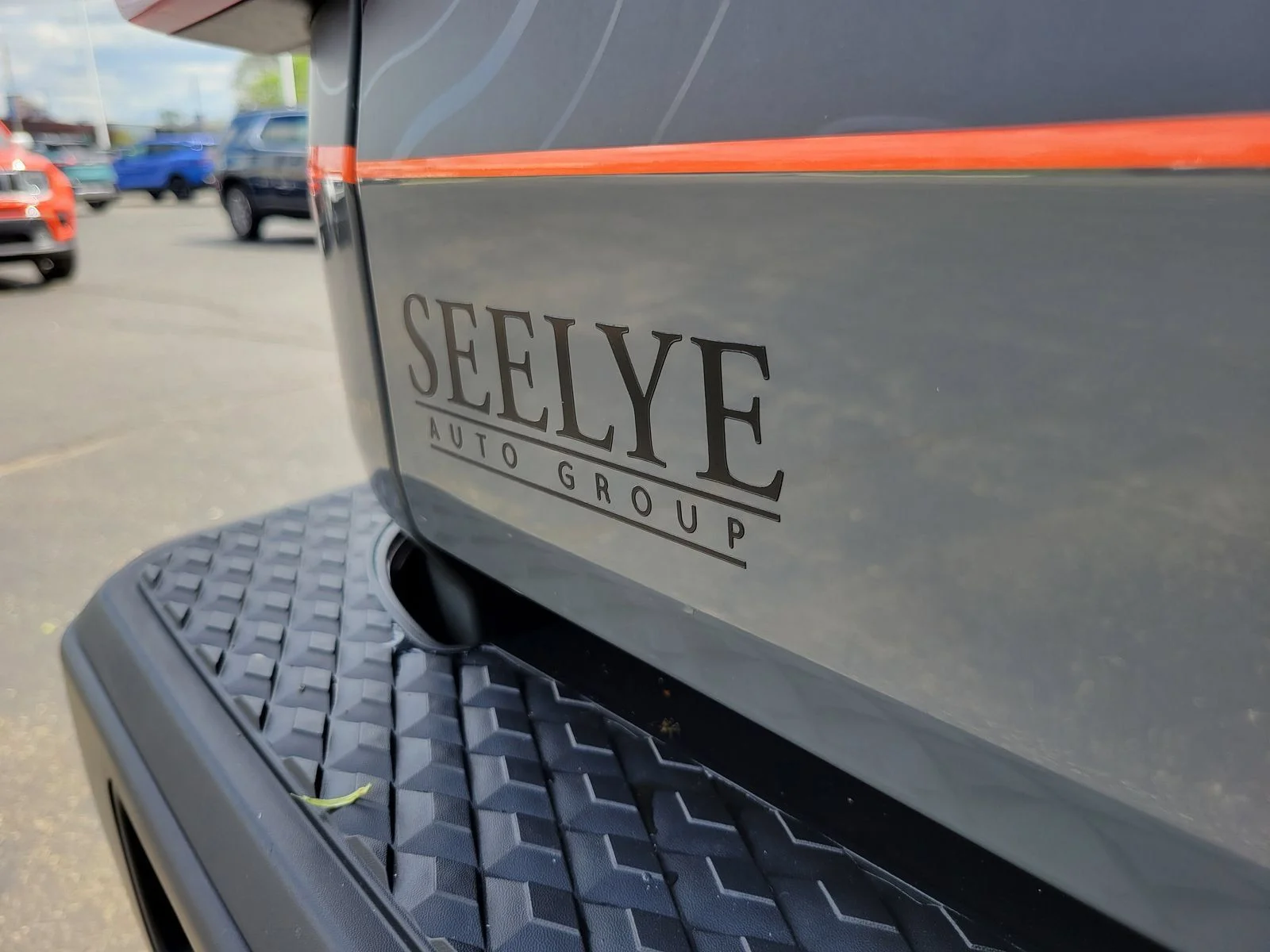 Used 2021 Gray Clearcoat Jeep Mojave image 25