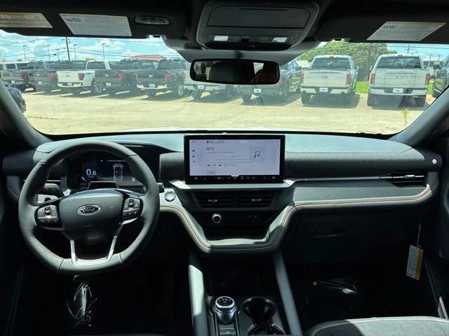 New 2026 White Ford Tremor image 24