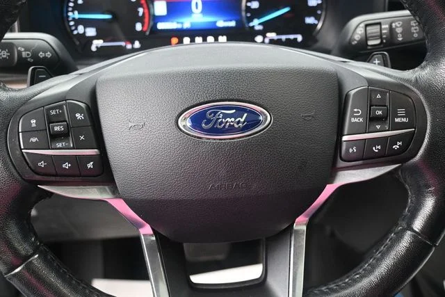 Certified Used 2020 Black Metallic Ford Limited image 44