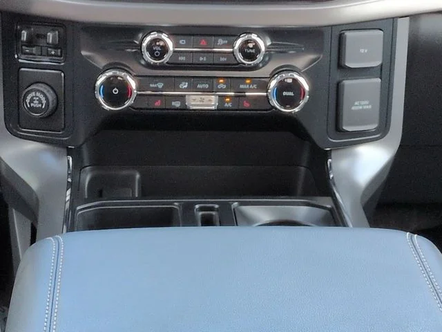 New 2026 Marsh Gray Ford XLT image 19