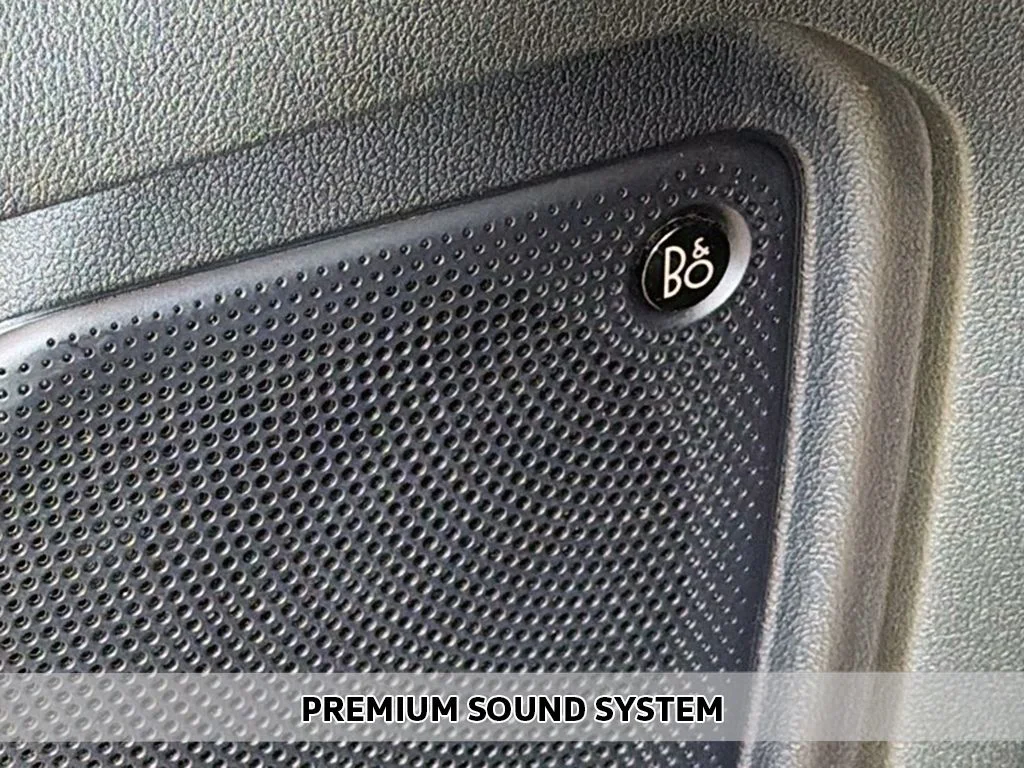 Used 2023 Carbonized Gray Metallic Ford Platinum image 6