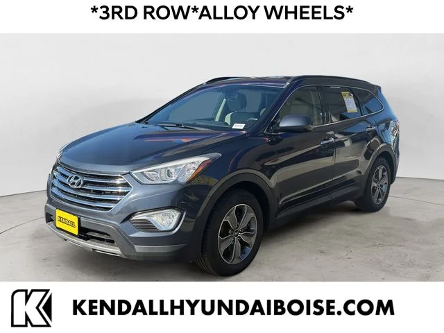 2015 Hyundai Santa Fe GLS's photo