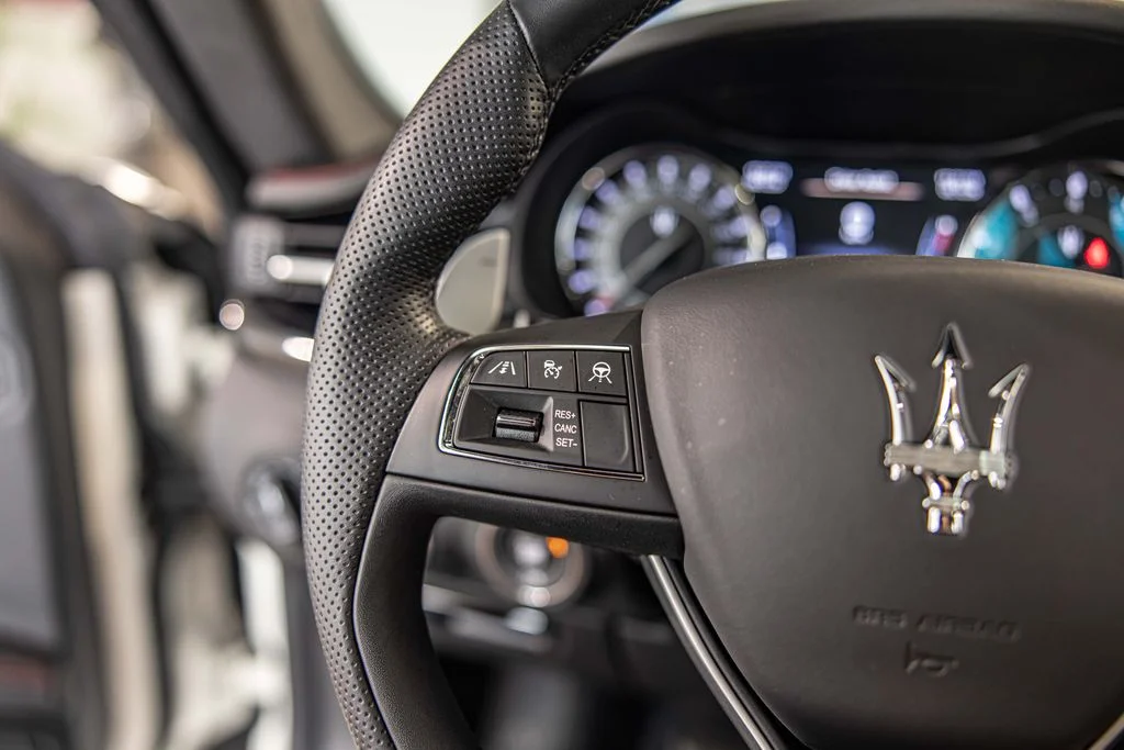 Used 2023 White Maserati Modena Q4 image 26