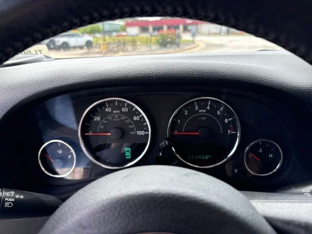Used 2017 White Jeep Unlimited Sport image 16