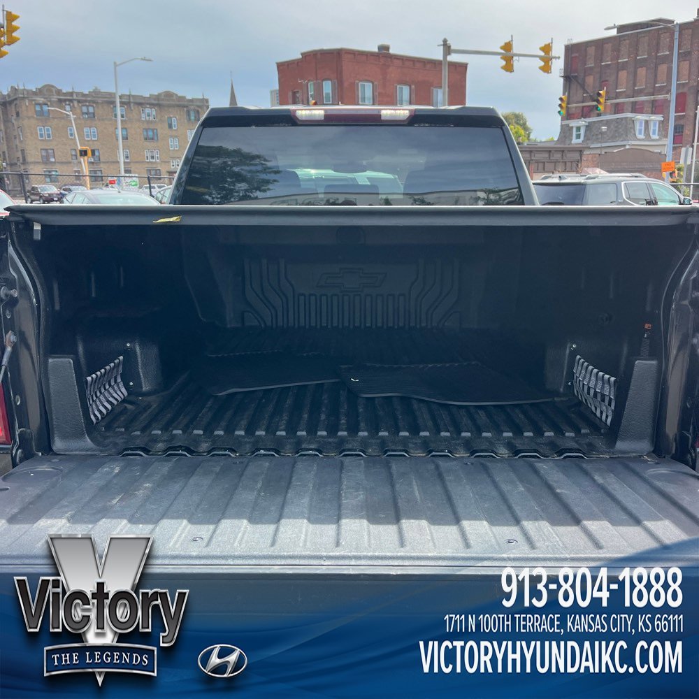 Used 2020 Black Chevrolet Custom image 4