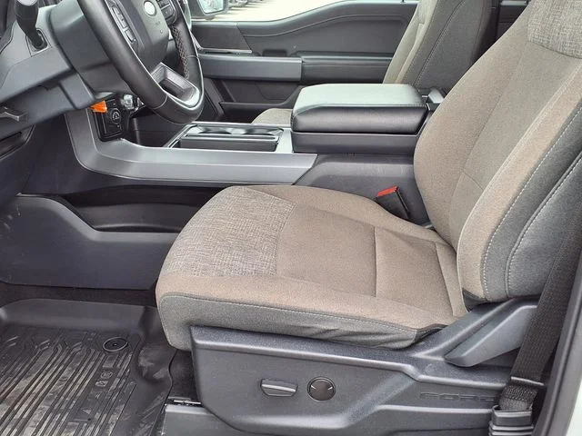 Used 2024 White Ford XLT image 15