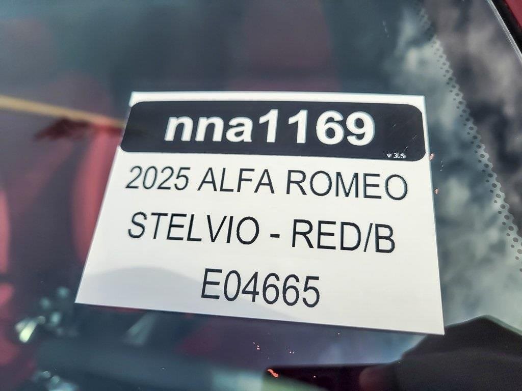 2025 ALFA ROMEO STELVIO - Image 20