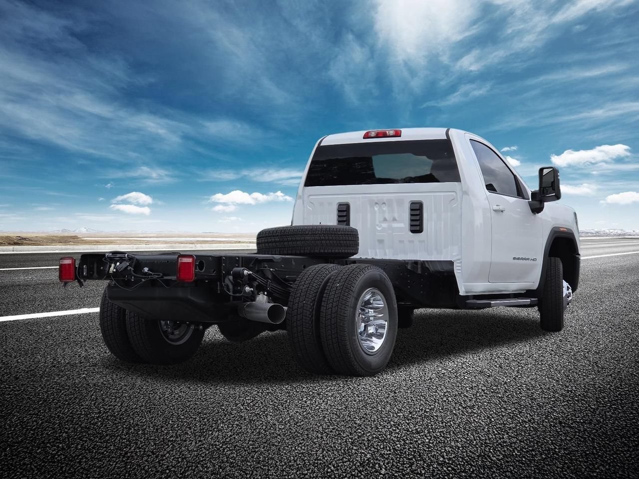 New 2026 Summit White GMC SLE image 15