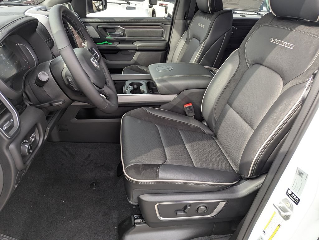 New 2026 Bright White Clear-Coat Exterior Paint Ram Laramie image 12