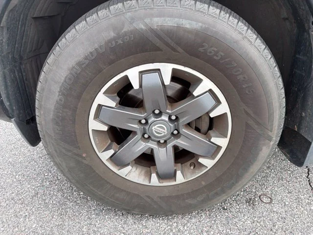 Used 2019 Blue Nissan PRO-4X image 9