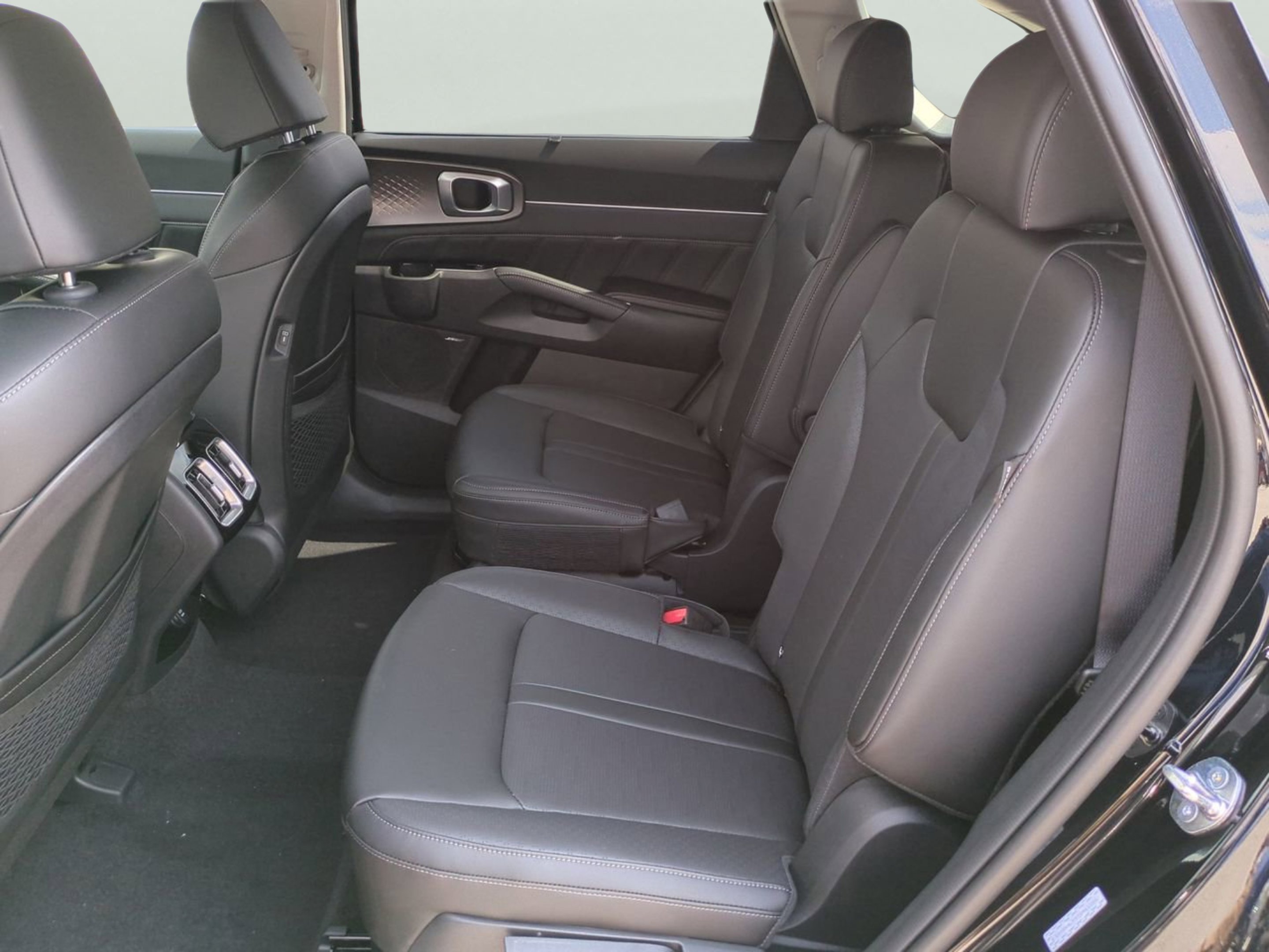 New 2026 Ebony Black Kia SX image 17