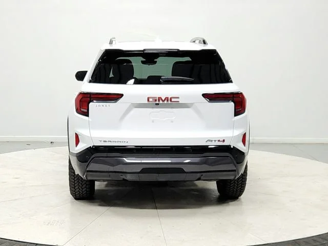 2026 GMC Terrain AT4 - Photo 6