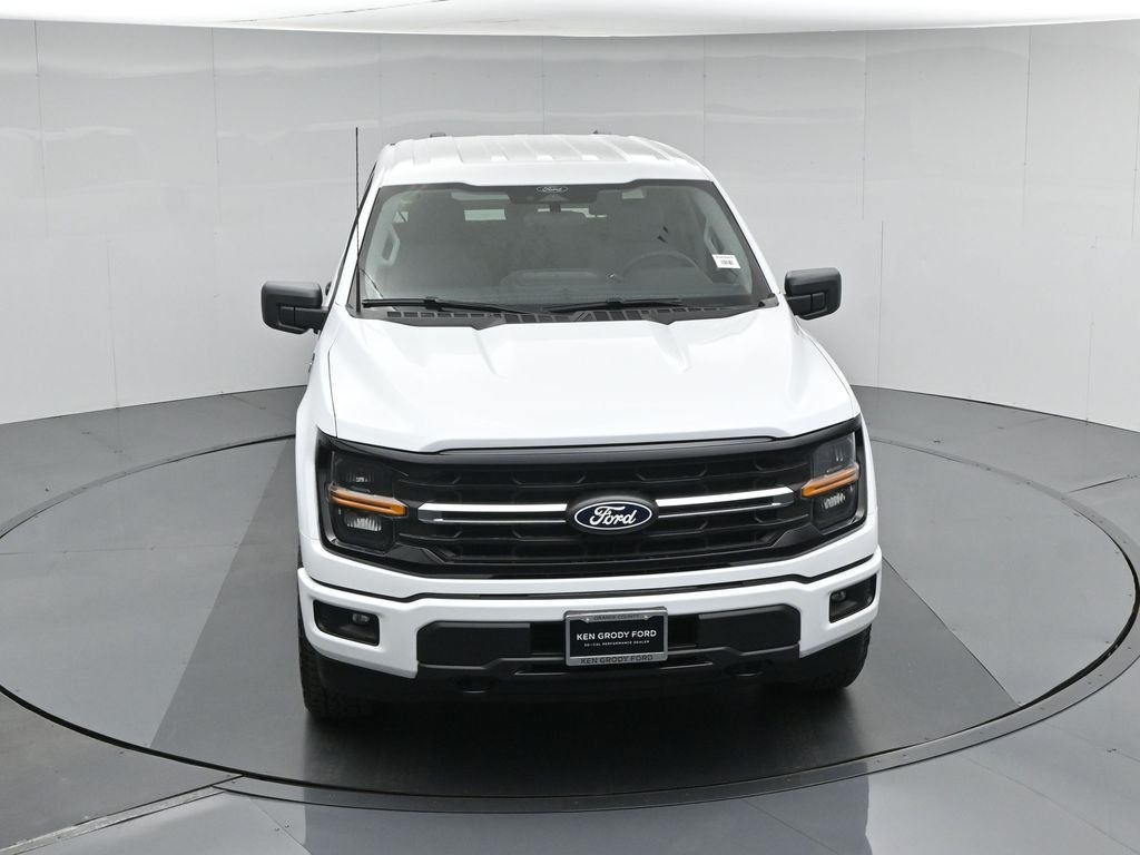 New 2026 Oxford White Ford XLT image 36