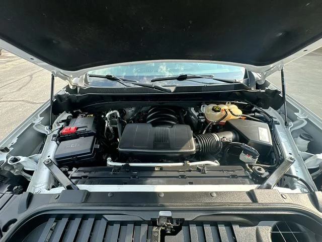 Used 2021 White Chevrolet LTZ image 18