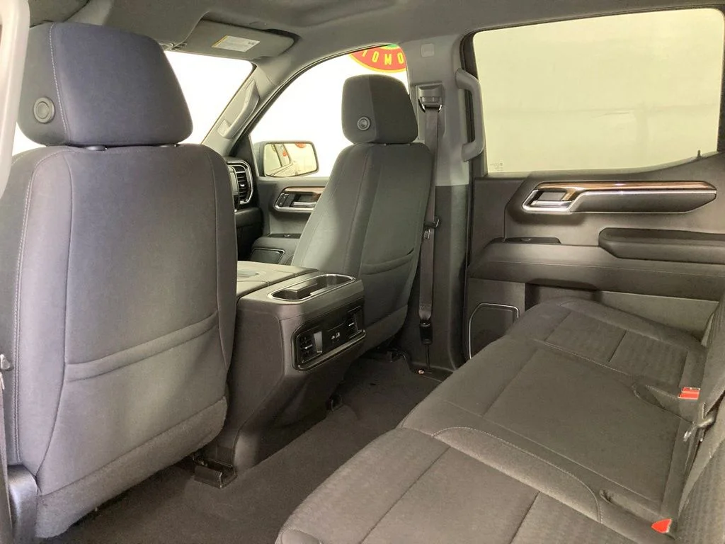 Used 2022 Black Chevrolet LT Trail Boss image 18