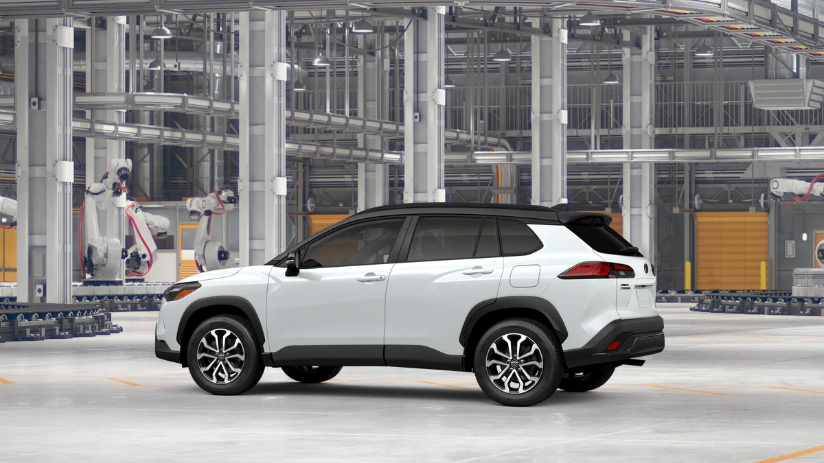 New 2026 Wind Chill Pearl with Jet Black roof Toyota Hybrid SE image 5