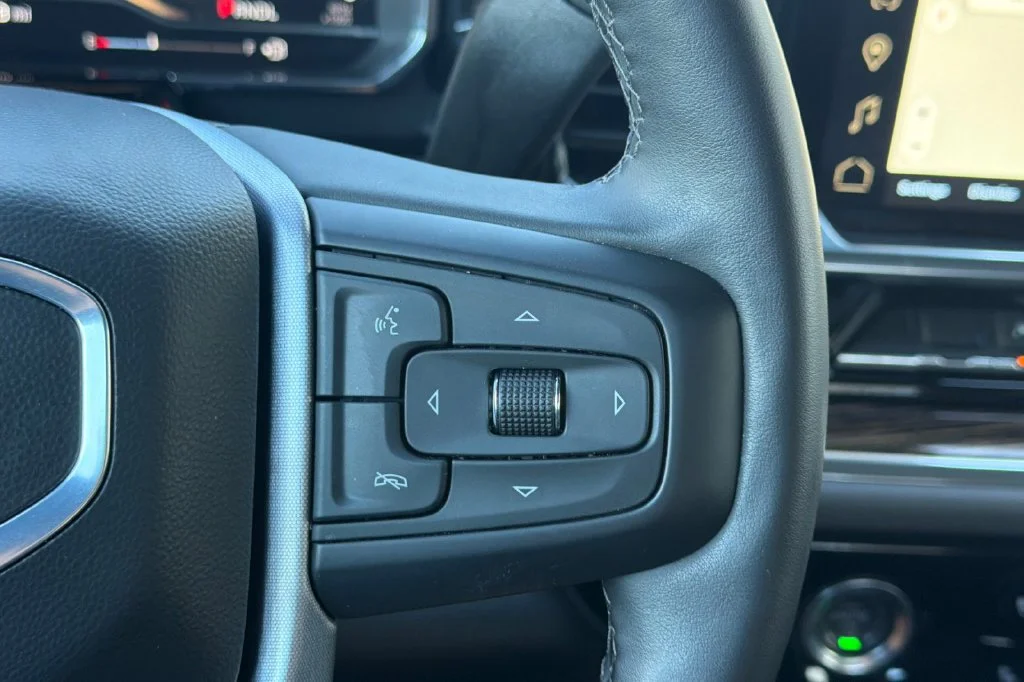 Used 2024 Titanium Rush Metallic GMC Elevation image 30