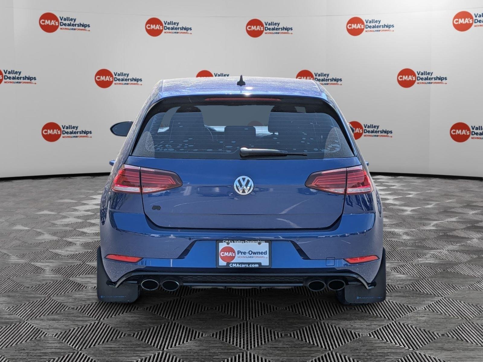 Used 2018 Lapiz Blue Metallic Volkswagen 4Motion image 6