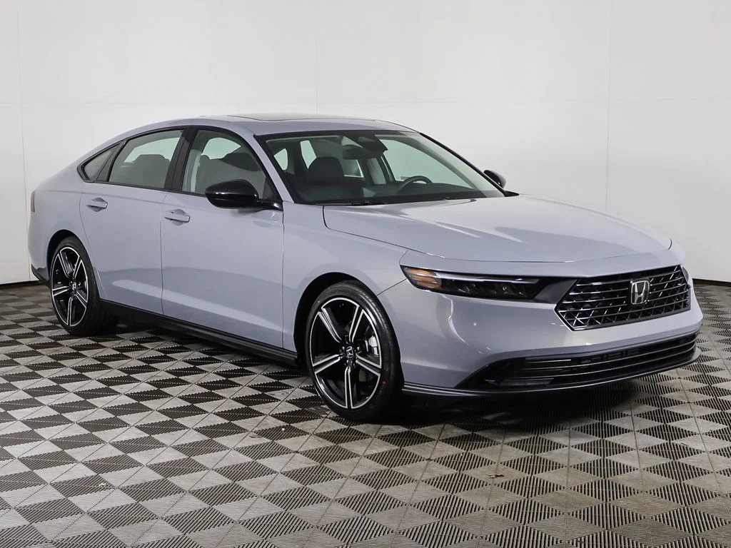 New 2026 Urban Gray Pearl Honda SE image 2