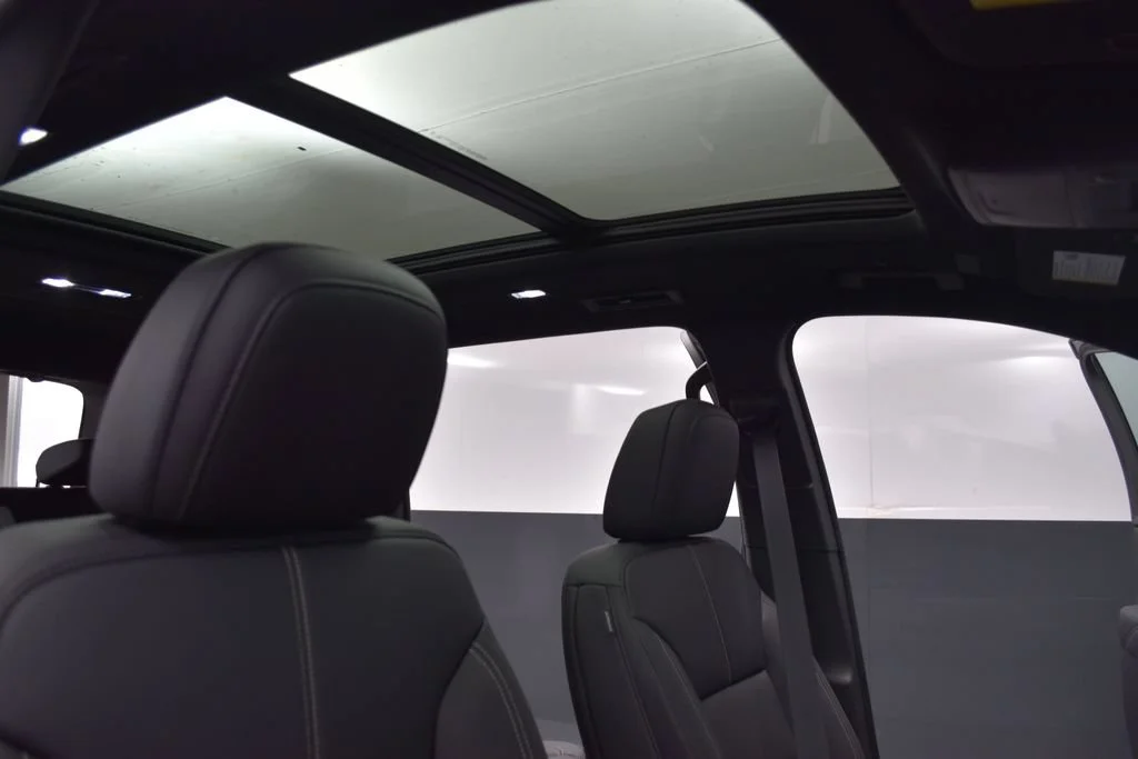 2027 GMC Acadia Elevation - Photo 33