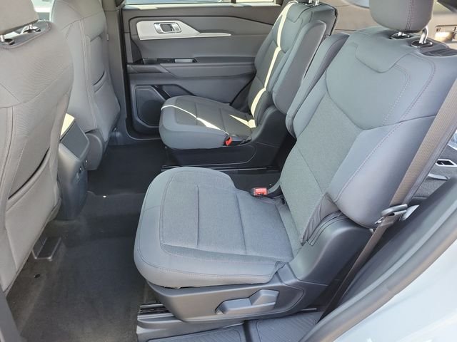 New 2027 Avalanche Gray Ford Active image 19