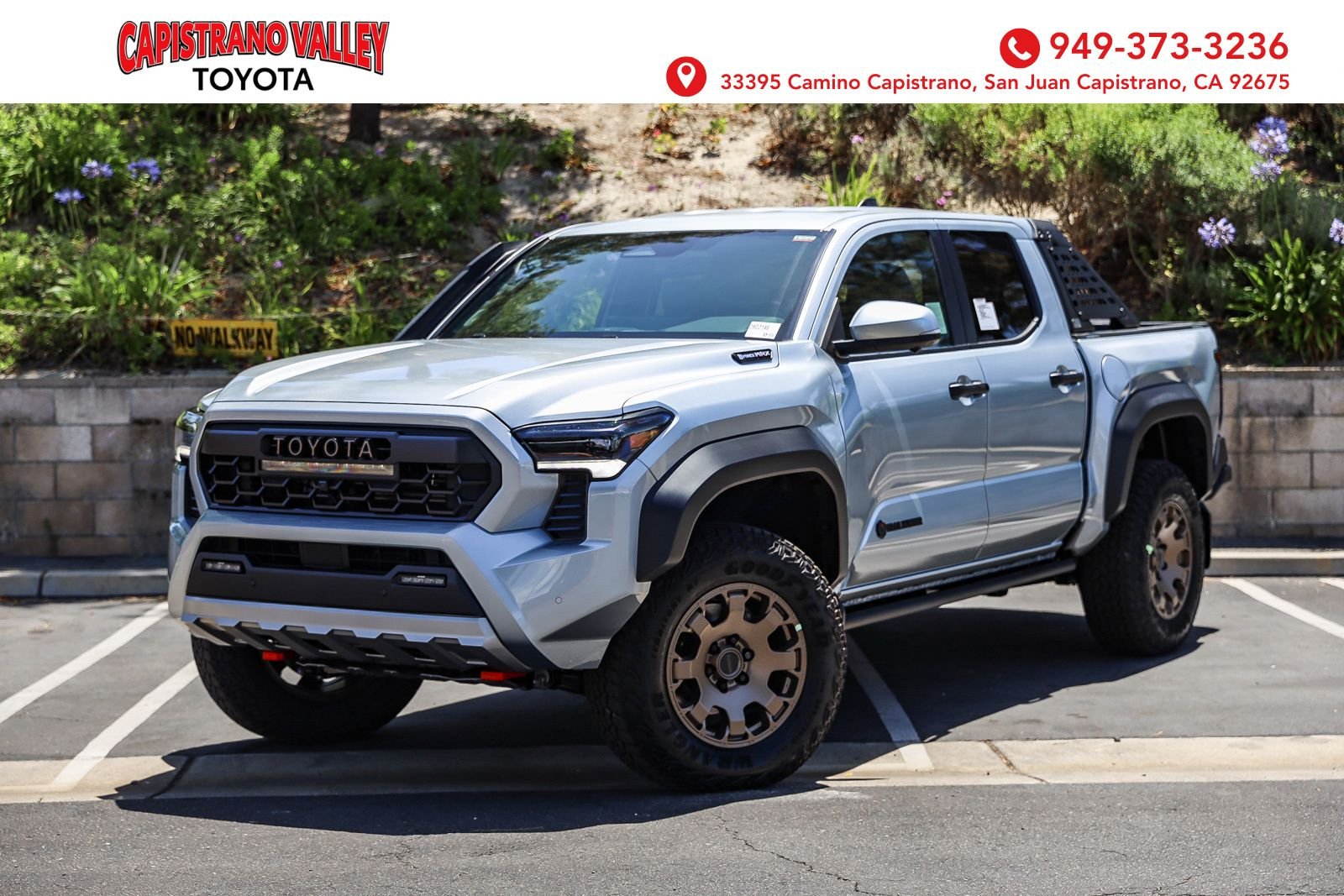 2026 Toyota Tacoma i-FORCE MAX Tacoma Trailhunter