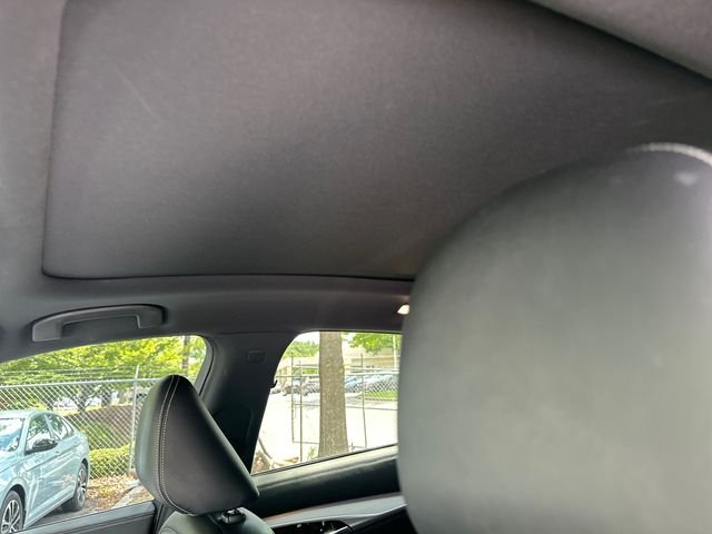 Used 2020 White INFINITI ESSENTIAL image 33