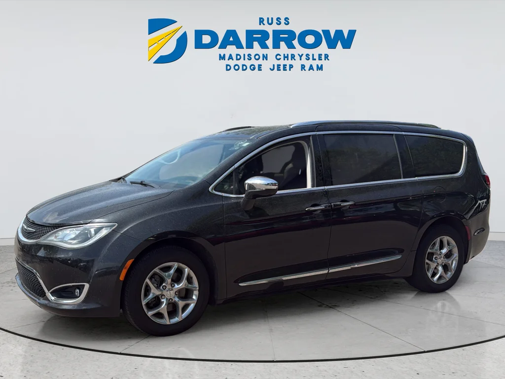 Used 2019 Black Chrysler Limited image 1