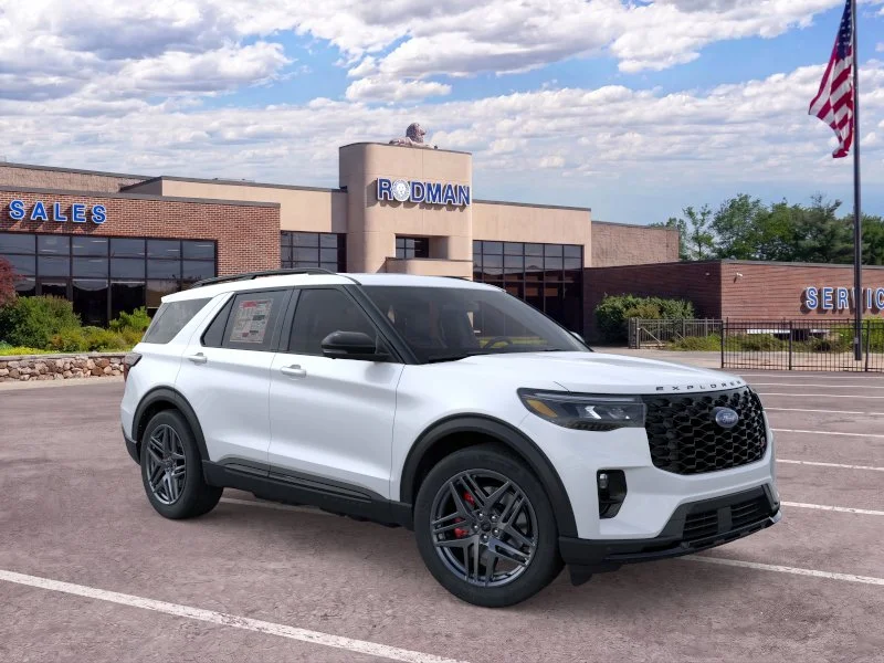 New 2026 Star White Metallic Tri-Coat Ford ST image 40