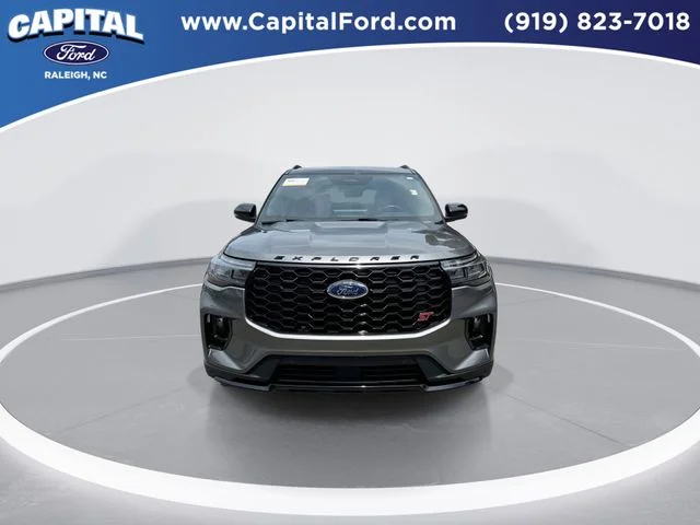 Used 2025 Gray Ford ST image 3