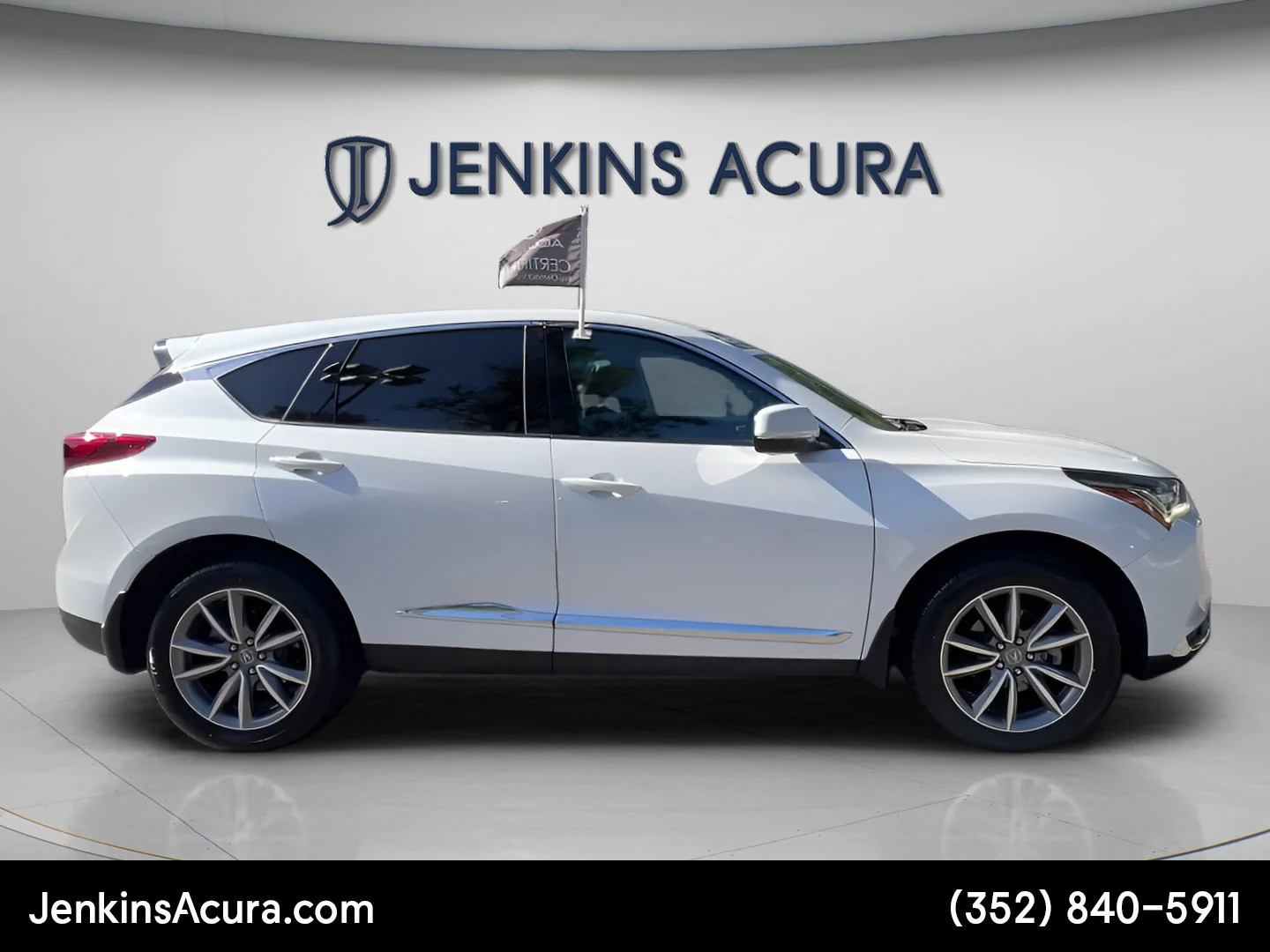 Used 2023 Platinum White Pearl Acura w/Technology Package image 2