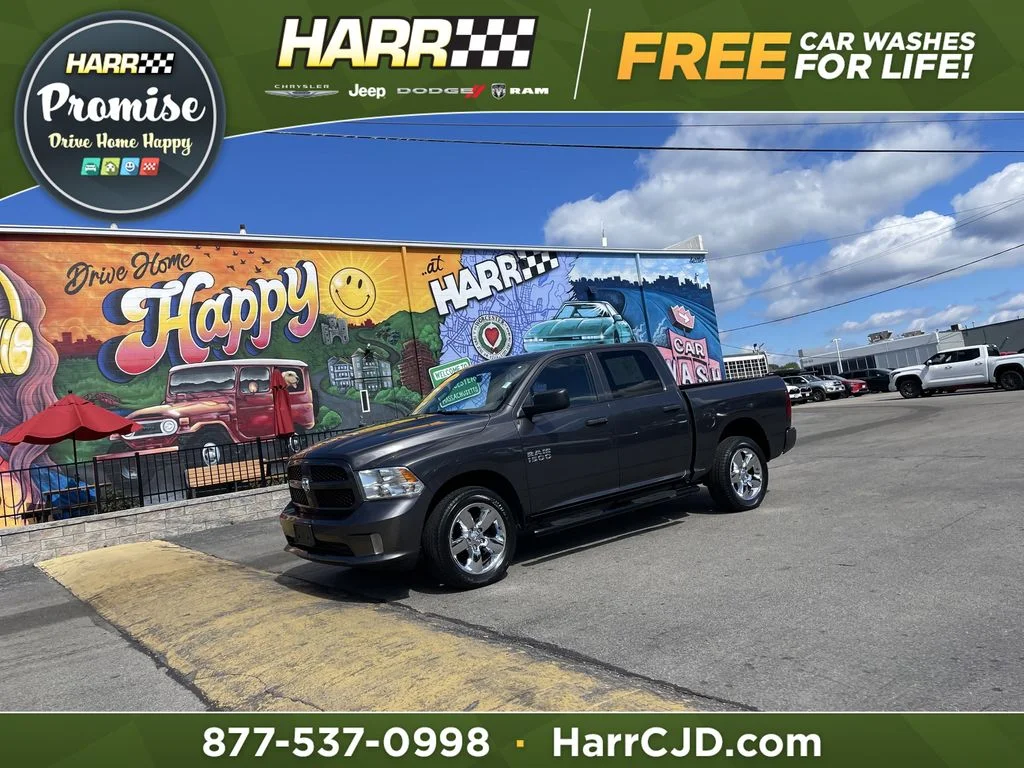 2018 RAM 1500 Express 4x4 Crew Cab 5'7's photo