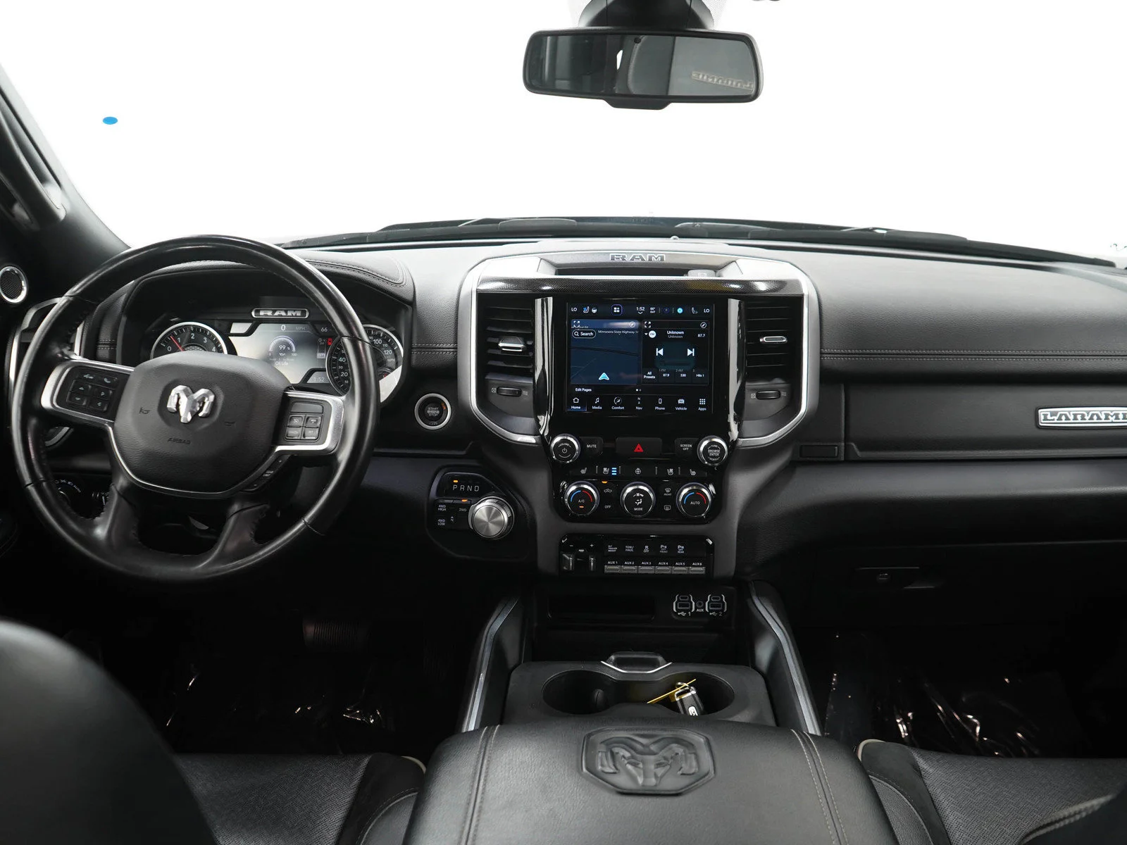 Used 2022 Granite Crystal Metallic Clearcoat Ram Laramie image 16