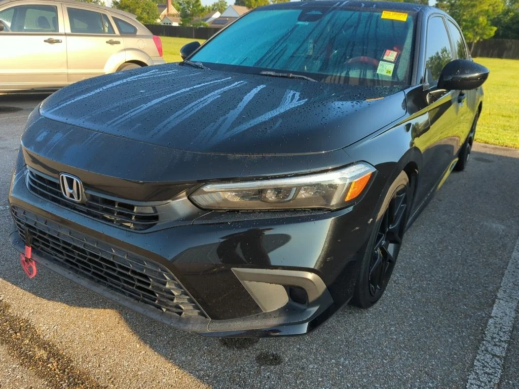 2024 Honda Civic Sport CVT's photo