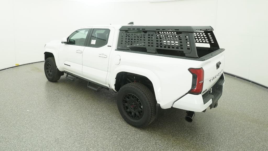 2026 Toyota Tacoma SR5 - Photo 13