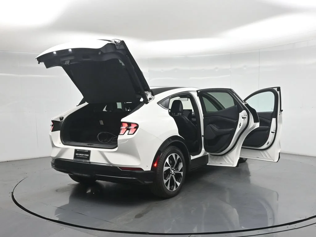 Certified Used 2023 White Ford Premium image 5