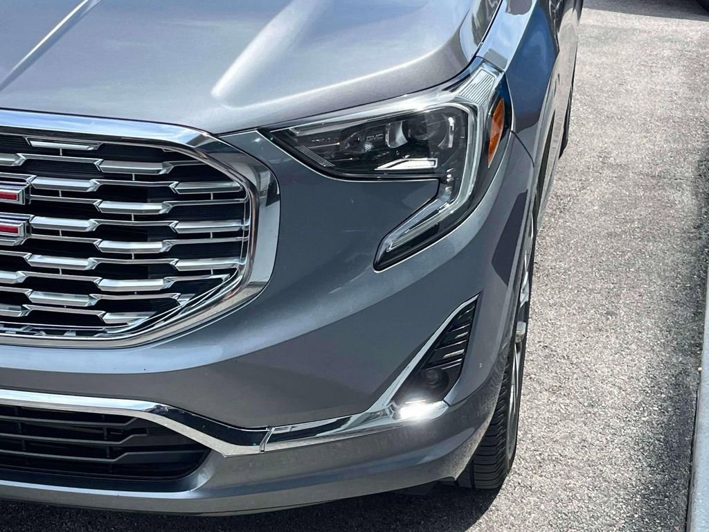 Certified Used 2018 SATIN STEEL METALLIC GMC Denali image 9