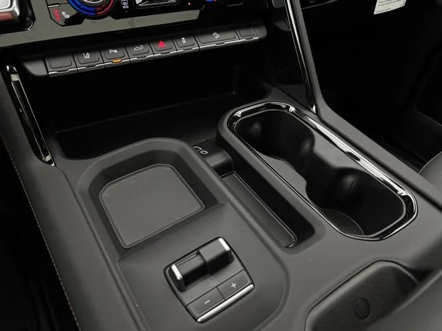 2026 GMC Sierra 2500HD AT4 - Photo 25