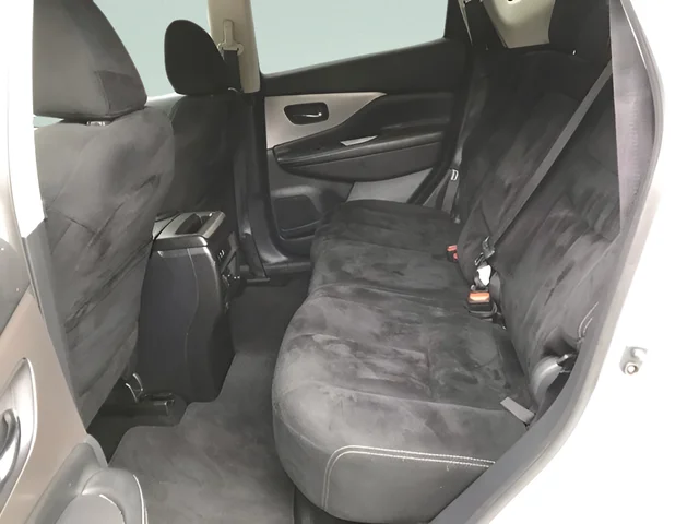 Used 2019 White Nissan SV image 9