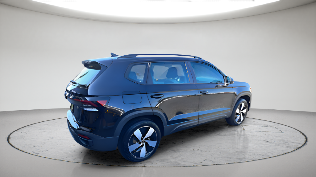 New 2025 Black Volkswagen 1.5T S image 4