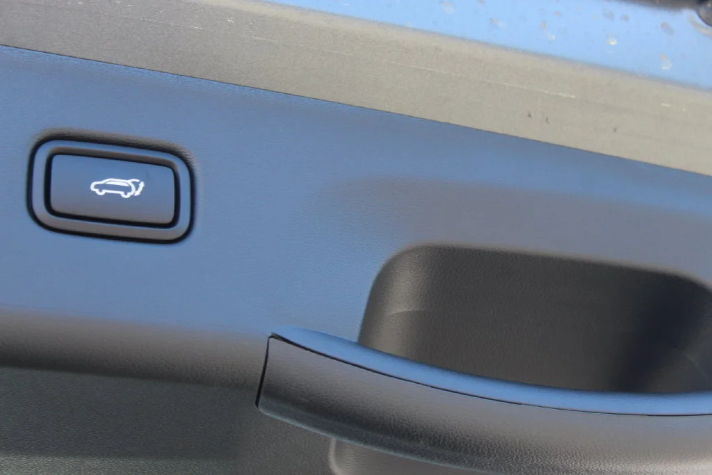 New 2026 Gray Hyundai SEL image 11