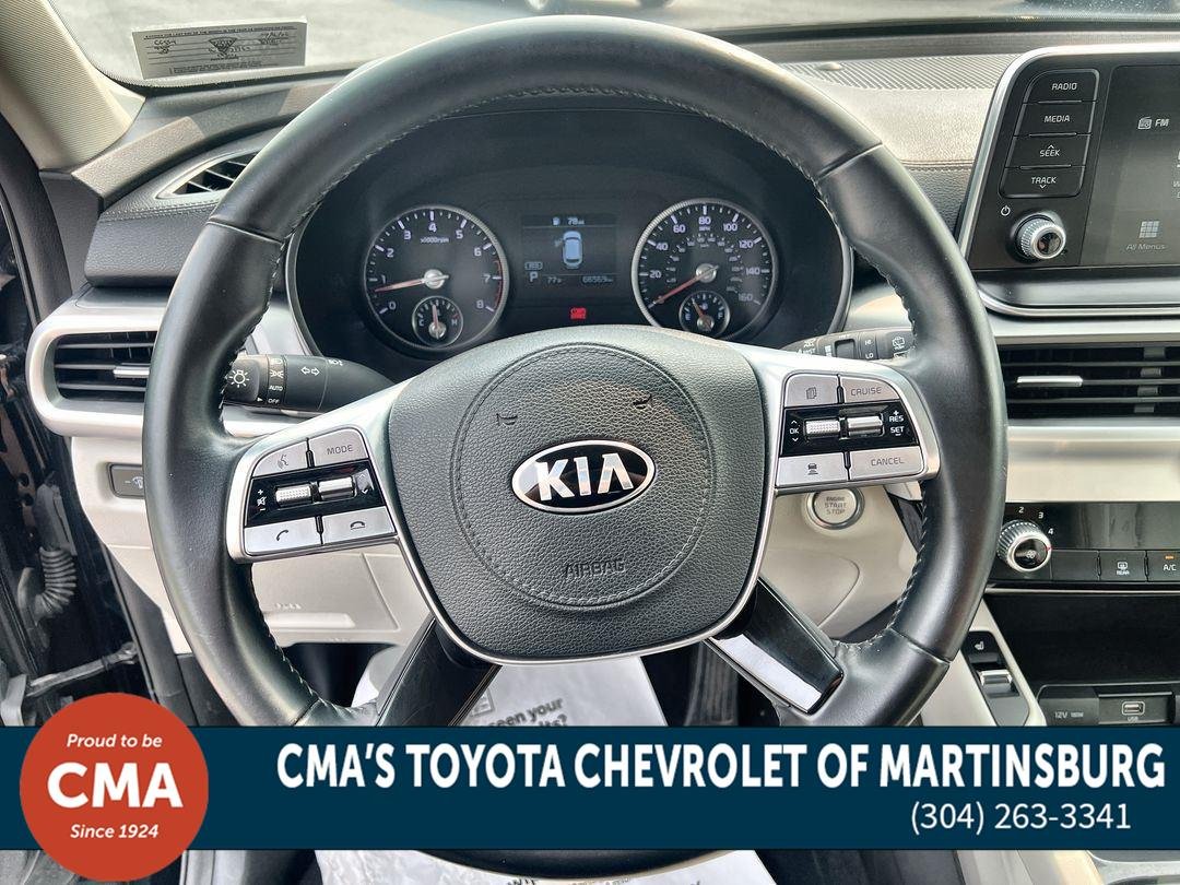 Used 2020 Ebony Black Kia S image 17