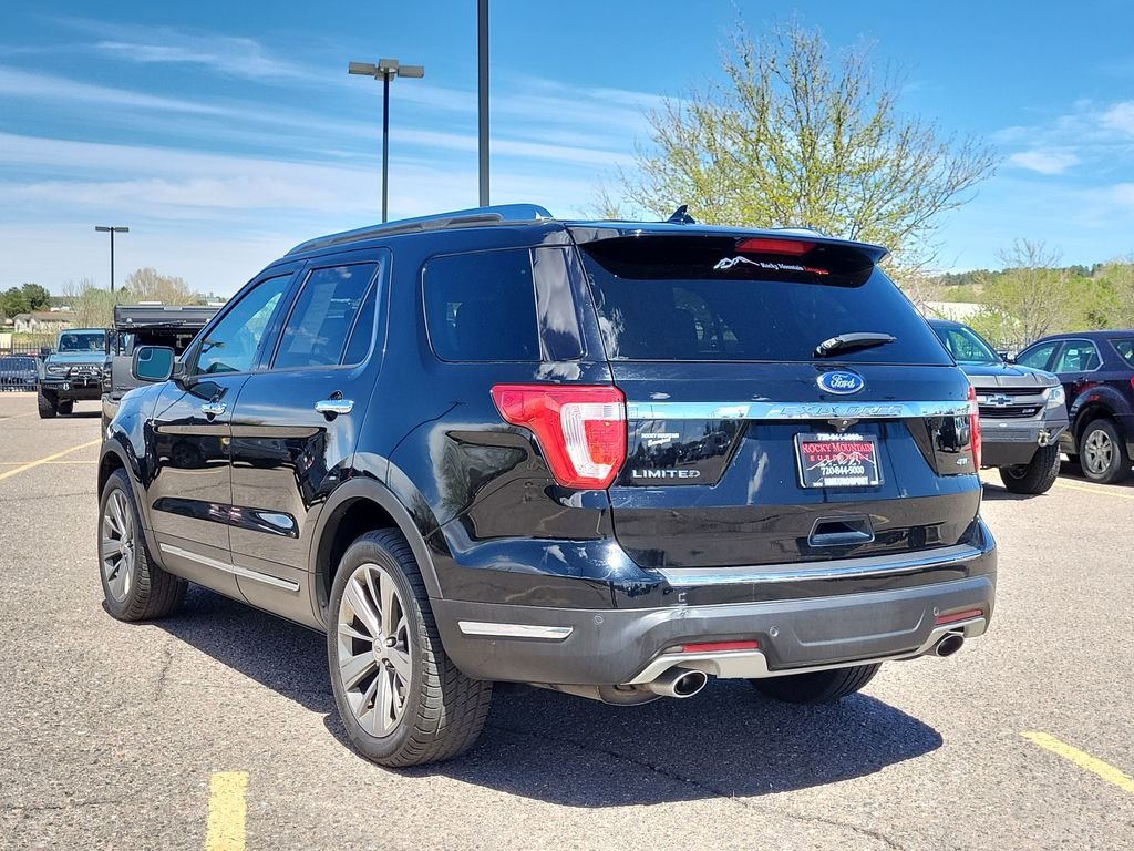 Used 2018 Black Ford Limited image 5