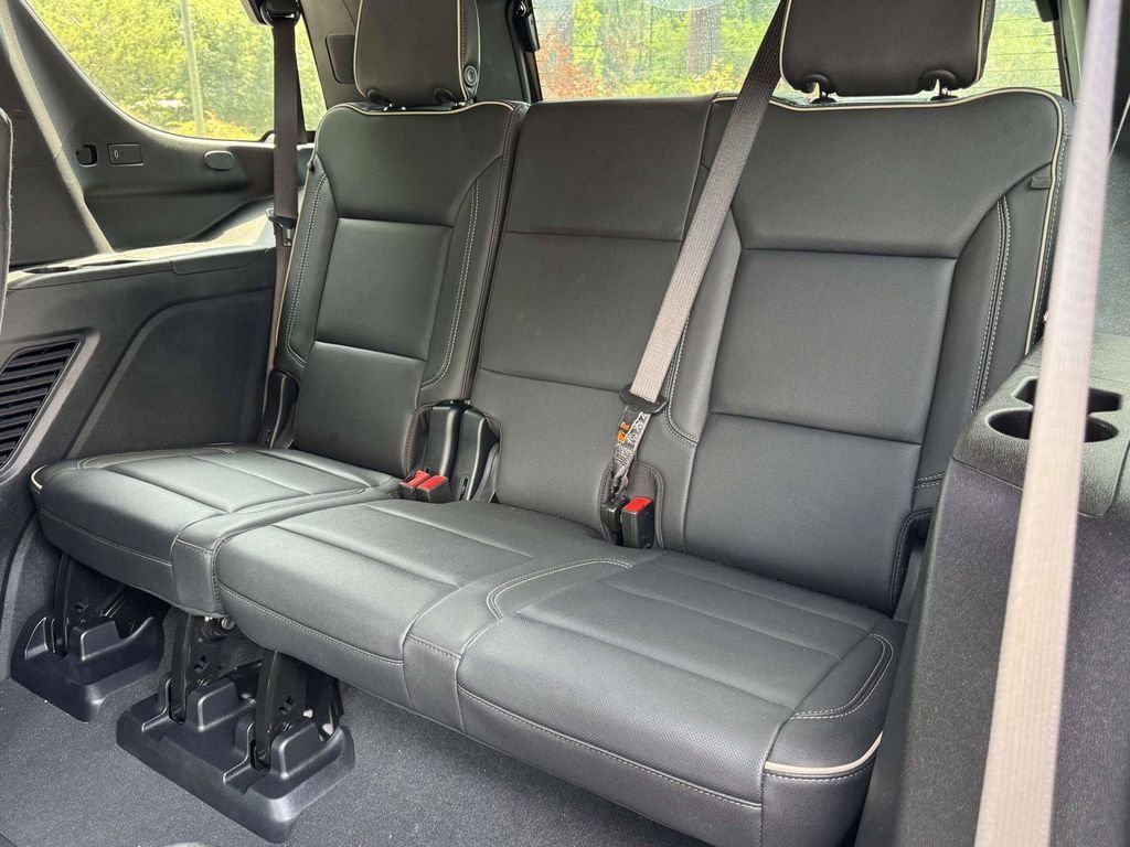 Used 2025 Black Chevrolet Premier image 18