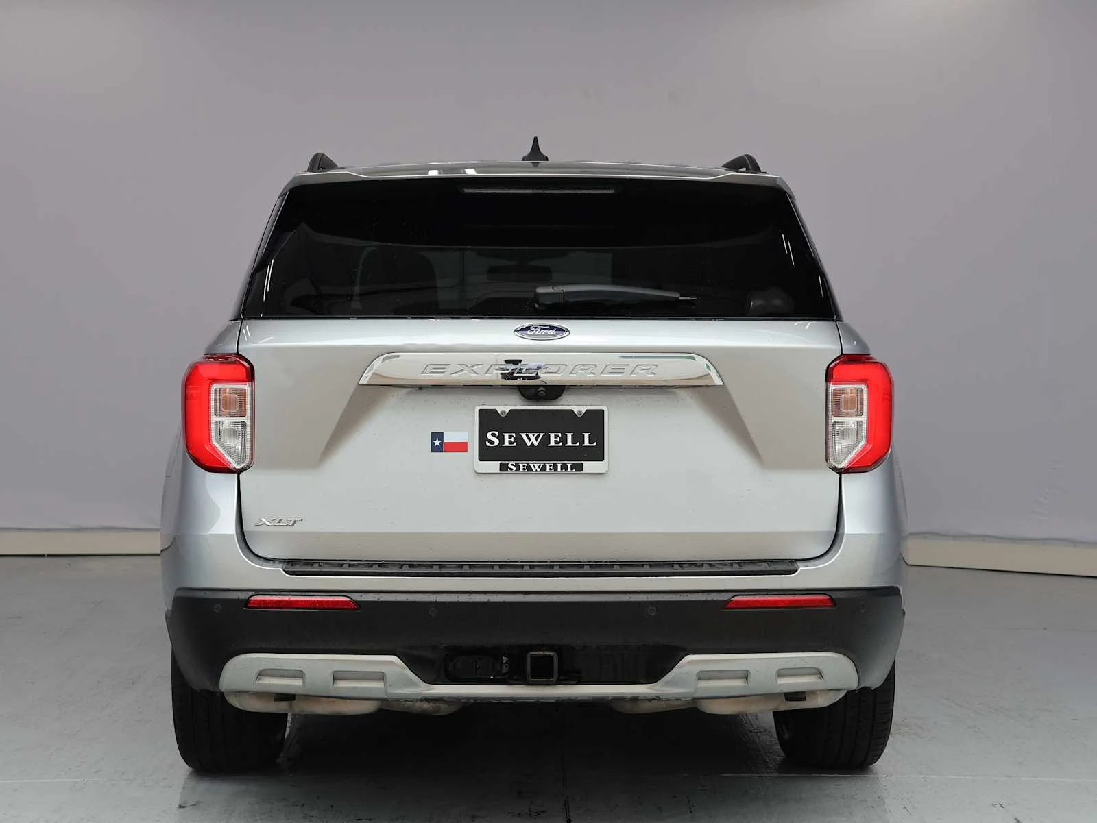 Used 2021 Iconic Silver Metallic Ford XLT image 6