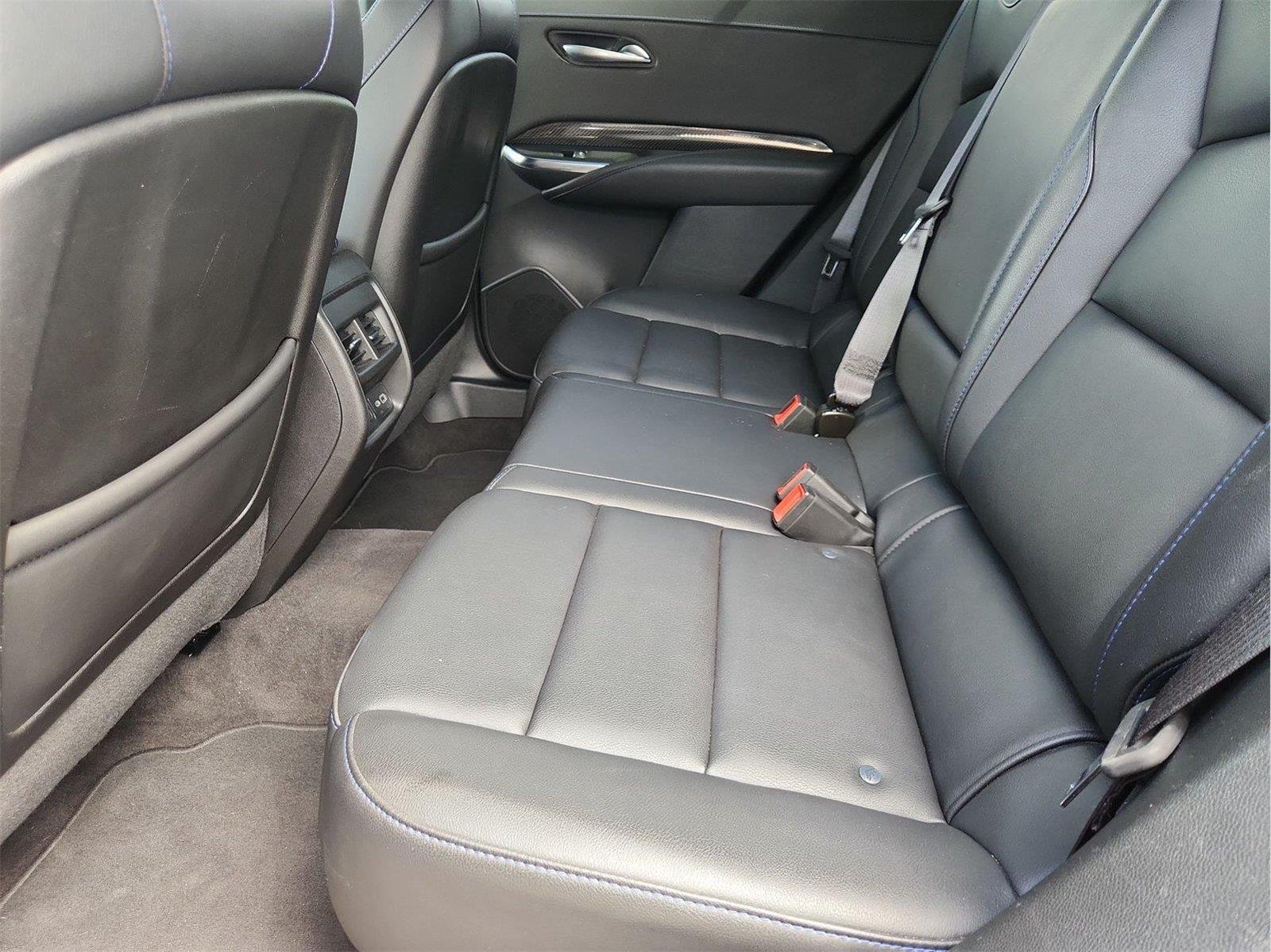 2024 Cadillac XT4 Sport - Photo 25