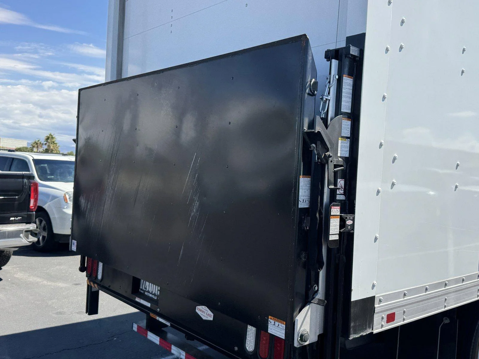 Used 2024 Arc White Chevrolet LCF image 12