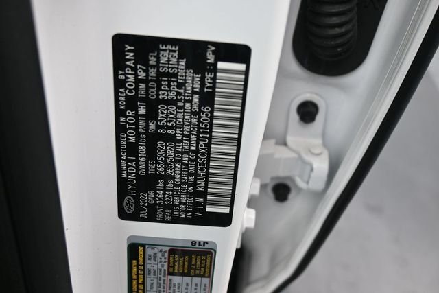 Used 2023 White Genesis 3.5T image 20