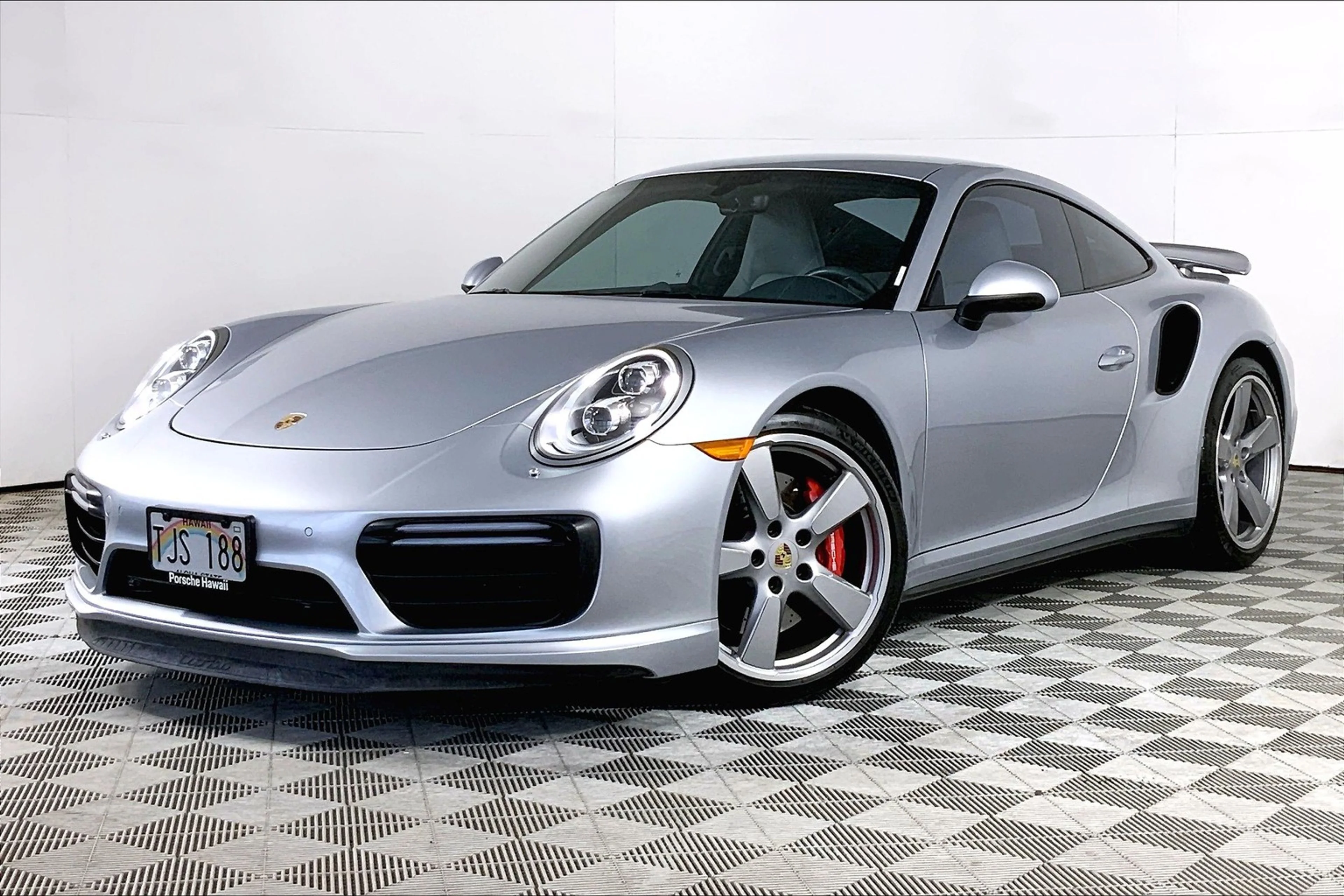 2018 Porsche 911 Turbo Coupe's photo